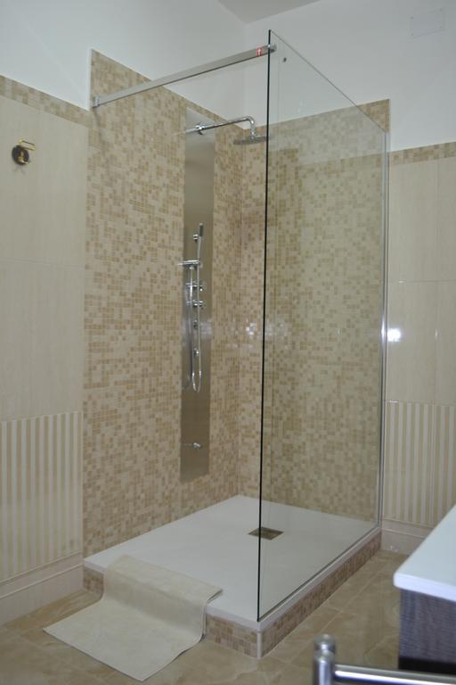 B&B Visconti Ostia Buitenkant foto